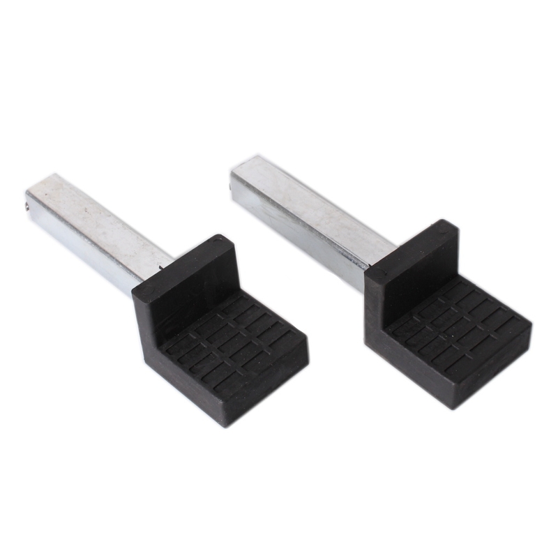 Kumiset L-sovittimet R-TECH takatelineeseen