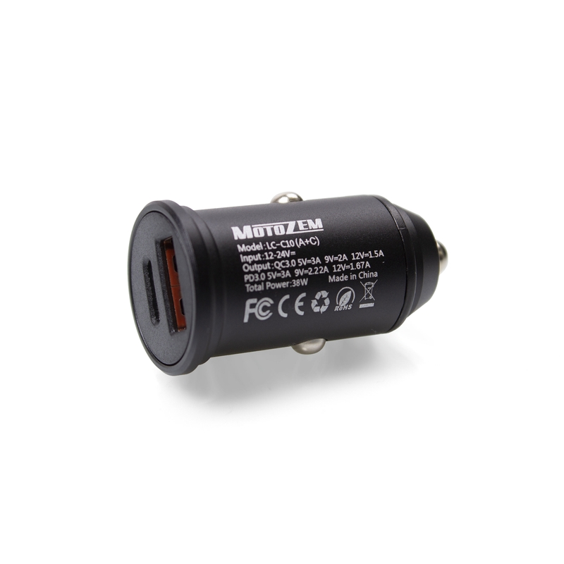 USB-autosovitin MotoZem