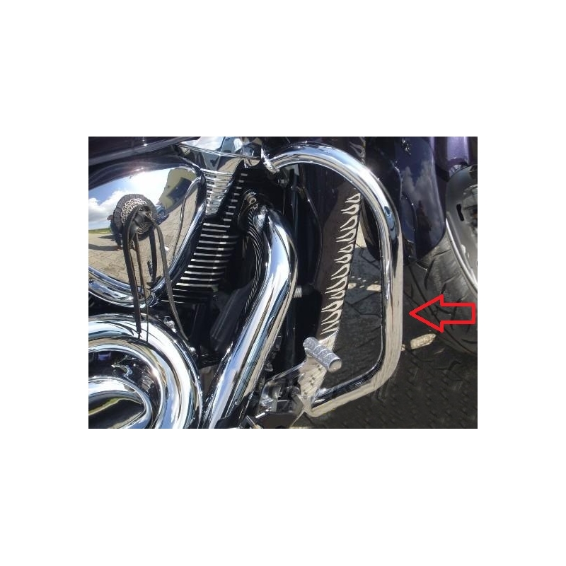 Törmäysrauta - Suzuki Intruder M1800R