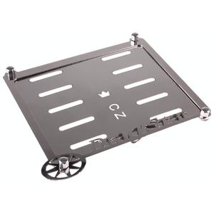 Ruostumattomasta teräksestä valmistettu tyyny CZ-merkkikilven alla Drag Star