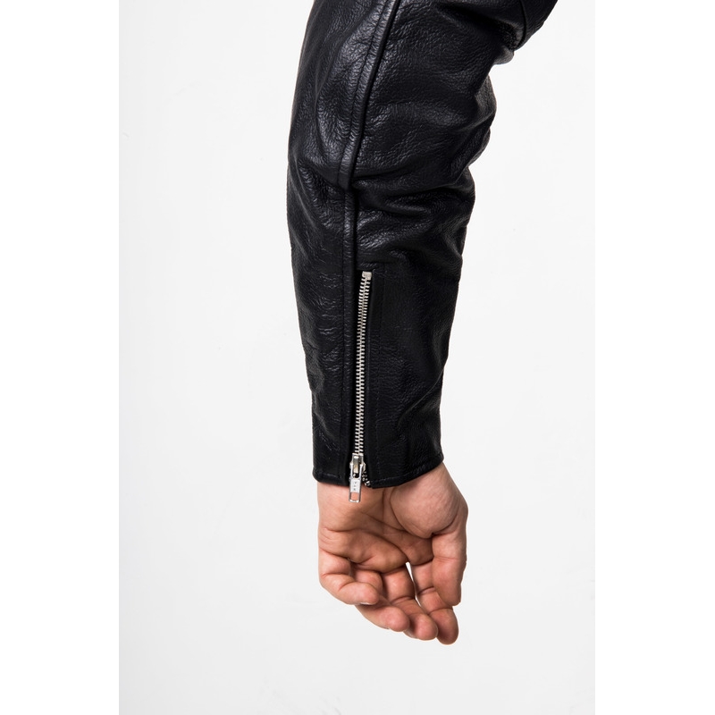 Moto-takki Ozone Ramones musta