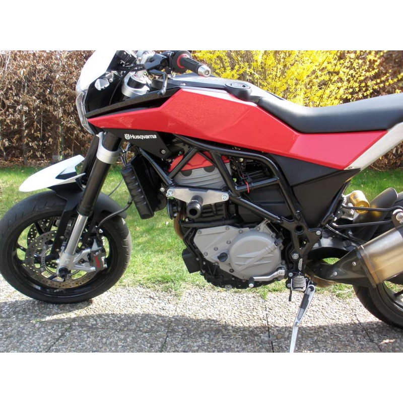 HUSQVARNA Bored 900 Gatling -putki