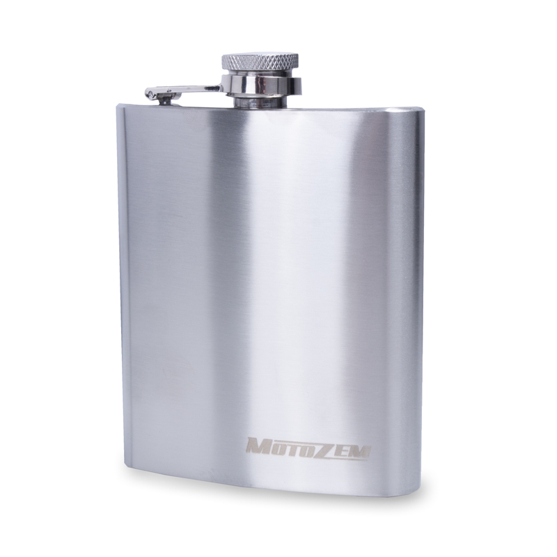 Ruostumattomasta teräksestä valmistettu pullo MotoZem