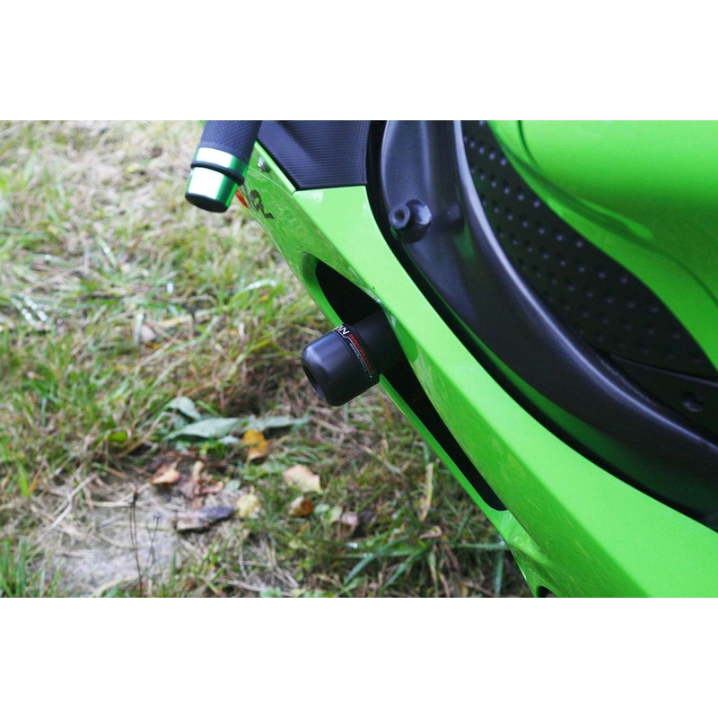Kawasaki ZX-6R (05-06), jossa on Gatling-verhouksen muutos