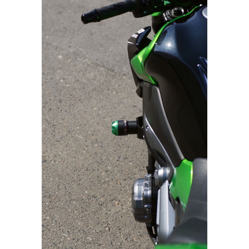 KAWASAKI Z-900 (17-x) Nuoli