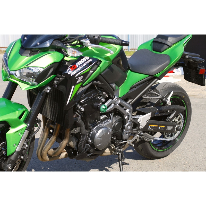 KAWASAKI Z-900 (17-x) Klassikko