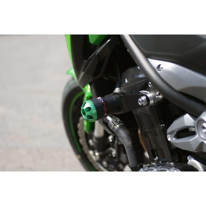KAWASAKI Z-900 (17-x) Klassikko