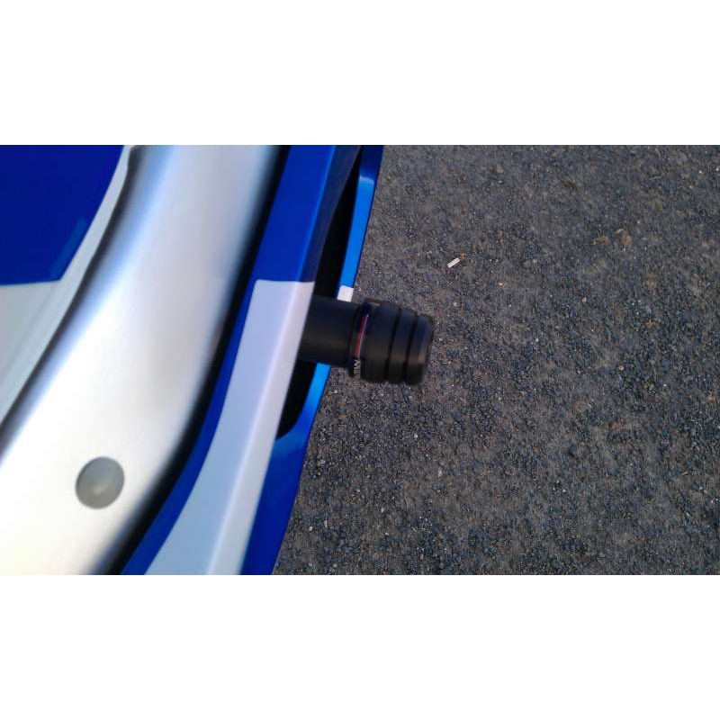 Suzuki GSX-R 600 (01-03) ilman verhoilumodifikaatiota Arrow