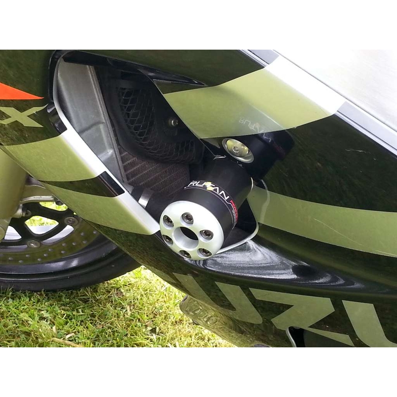 Suzuki GSX-R 600 (01-03), jossa on Arrow-verhoilumuutos.