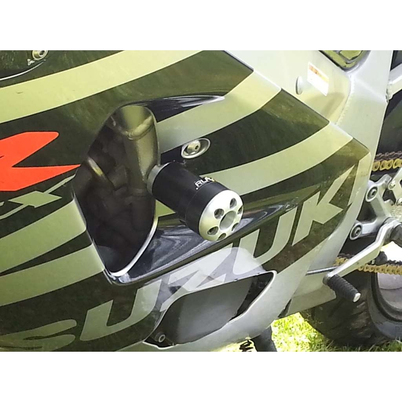 Suzuki GSX-R 600 (01-03), jossa on Arrow-verhoilumuutos.