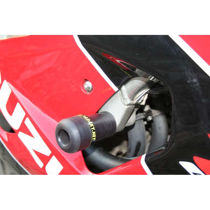 Suzuki GSX-R 750 (00-03) Classic-verhoilun muutoksella.
