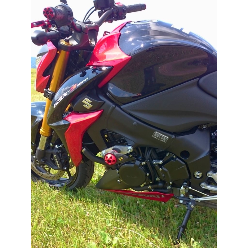 Suzuki GSX-S 1000 (15-) (kaksipistesarja) Classic