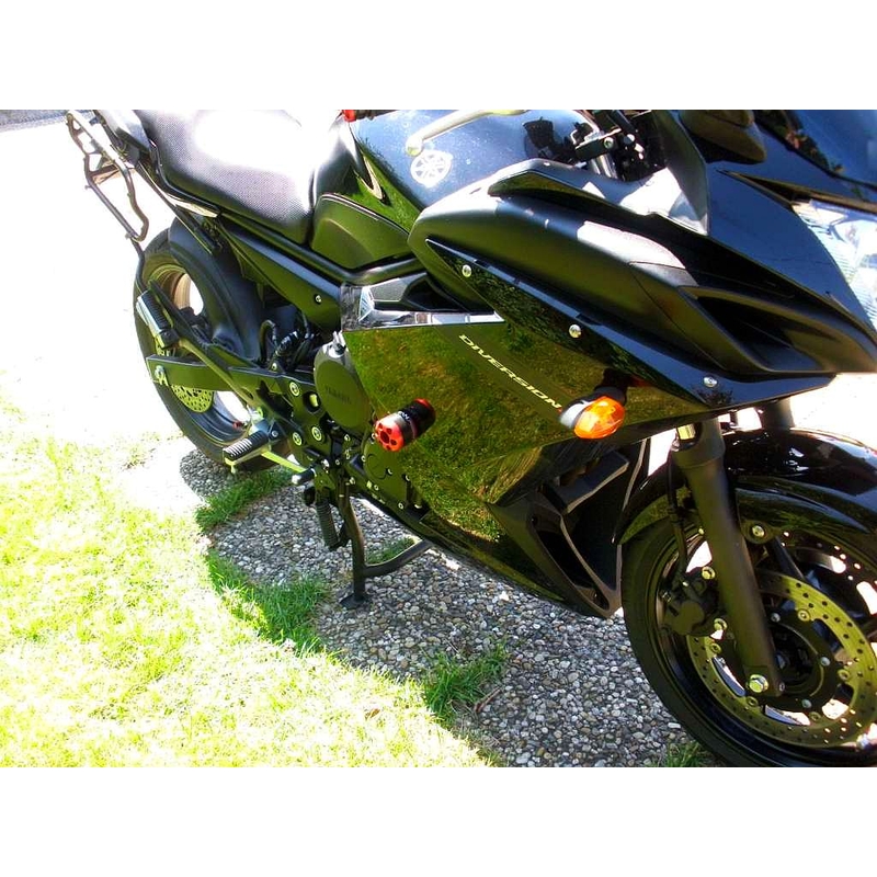 Yamaha XJ-6F (09-) Nuoli