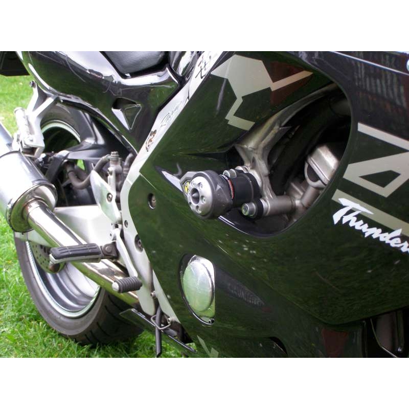 Yamaha YZF 600R THUNDERCAT/YZF 1000R THUNDERACE Klassinen