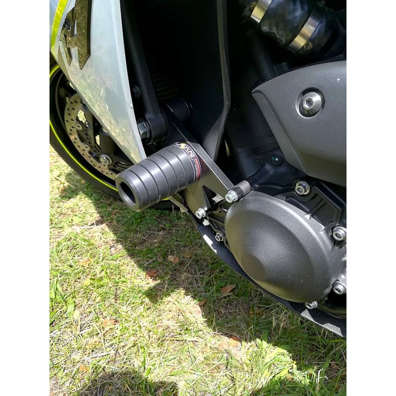 Yamaha YZF-R1 (09-14) Nuoli