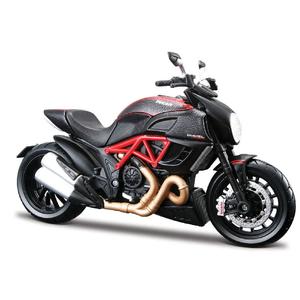 Maisto Ducati Diavel Carbon 1:12 malli 1:12