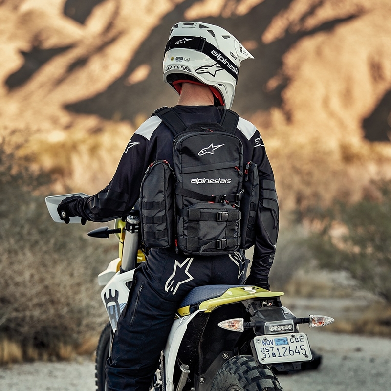 Reppu Alpinestars Techdura Tactical musta ja valkoinen 9 l