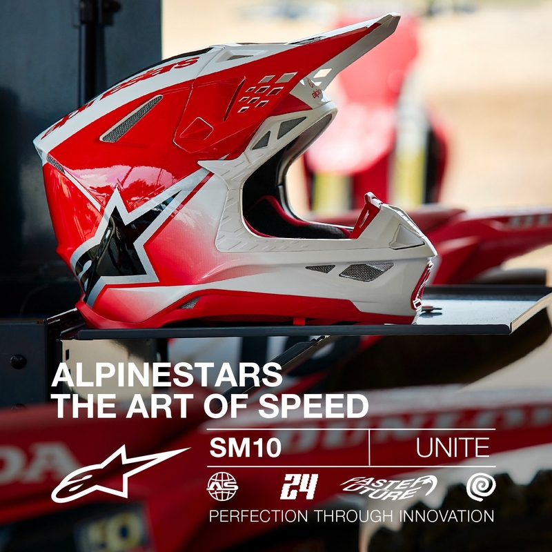 Alpinestars Supertech S-M10 Unite motocross kypärä punainen ja valkoinen