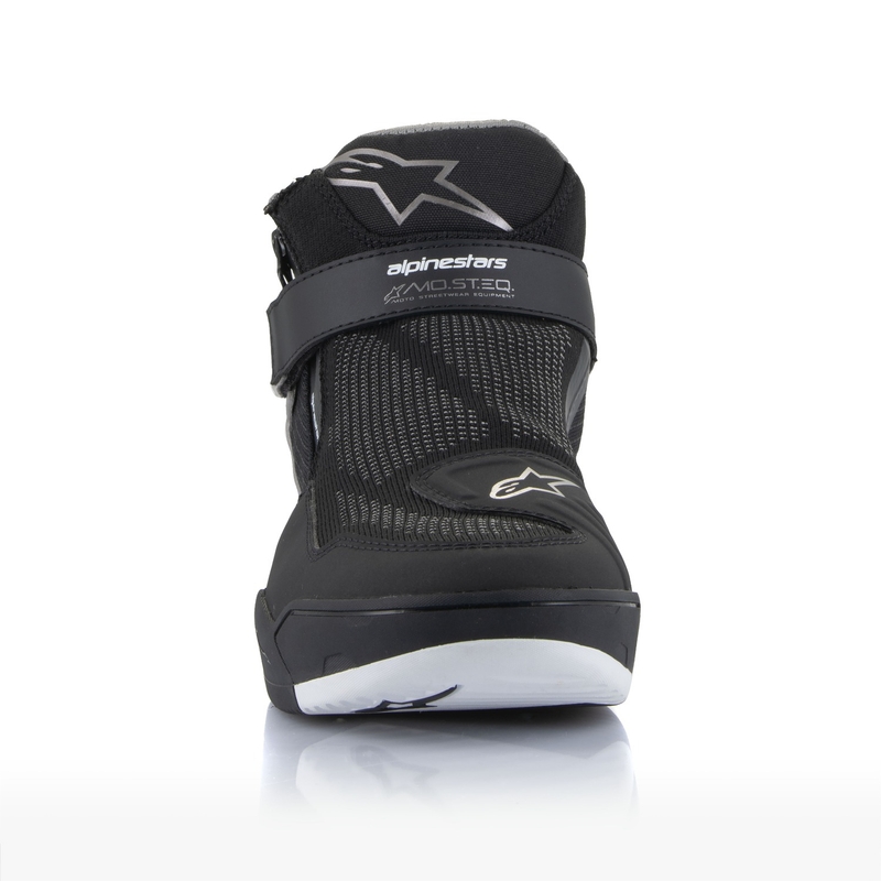 Alpinestars Speedflight Street musta ja harmaa moottoripyöräsaappaat