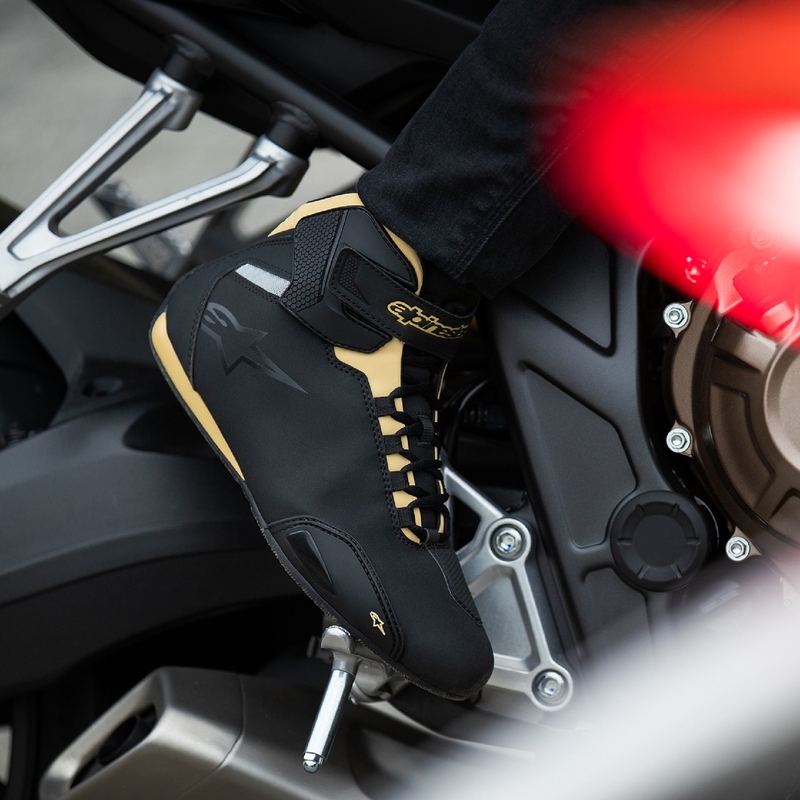 Alpinestars Stella Sector Black-Champagne Naisten moottoripyöräsaappaat