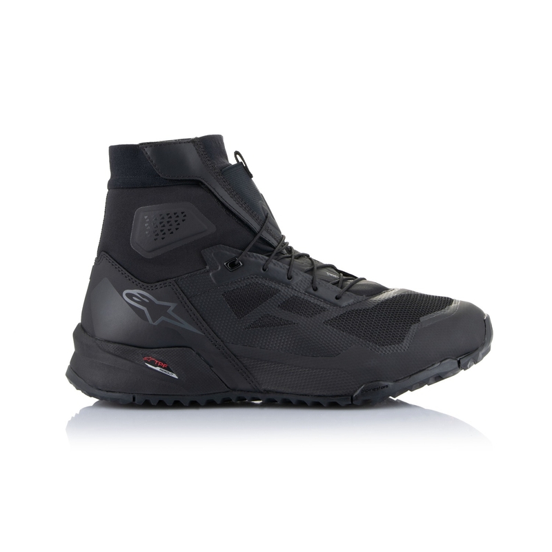 Alpinestars CR-1 mustat ja tummanharmaat moottoripyöräsaappaat