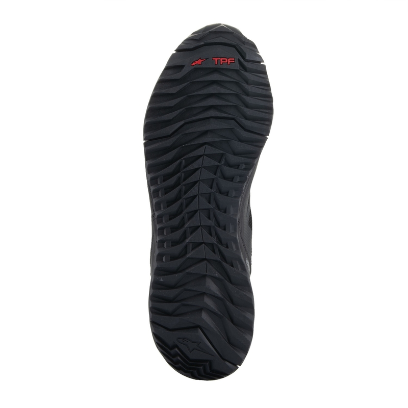 Alpinestars CR-1 mustat ja tummanharmaat moottoripyöräsaappaat