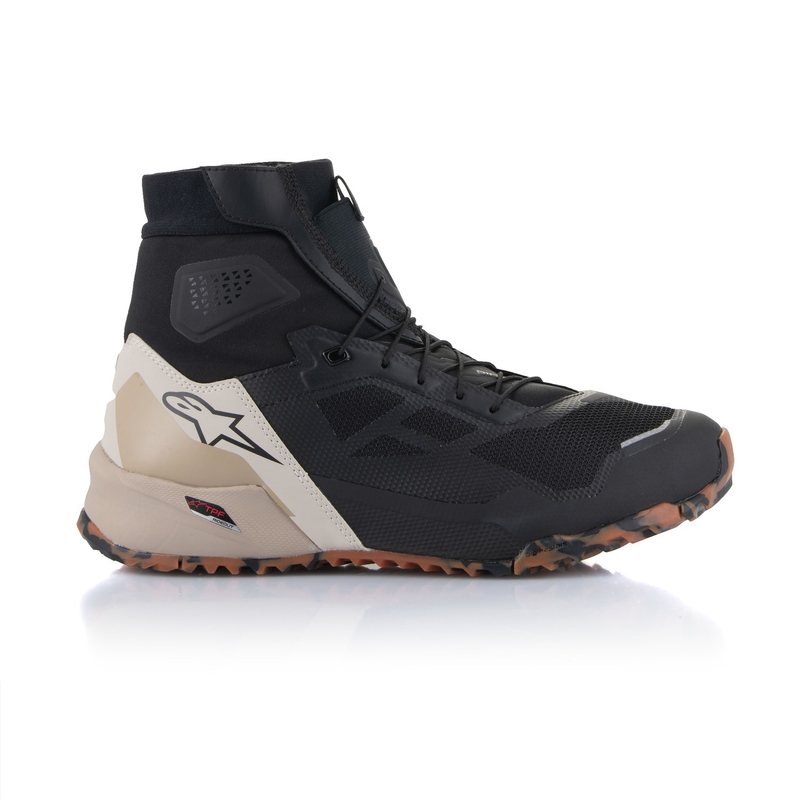 Alpinestars CR-1 mustat ja vaaleanruskeat moottoripyöräsaappaat