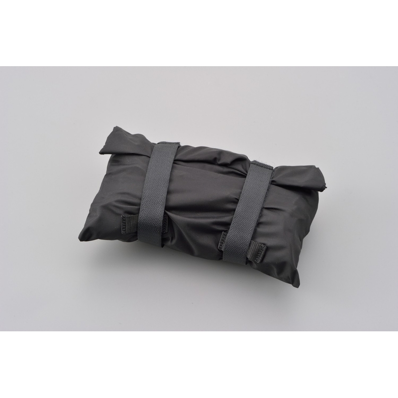 Joustava matkatavaraverkko moottoripyörälle muovikoukuilla Daytona 40 x 40 cm musta