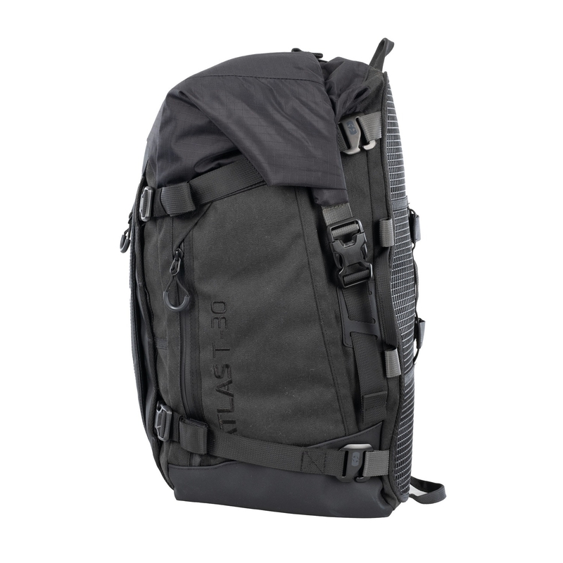 Oxford Atlas T-30 Advanced Tourpack 30 l matkustajan istuinlaukku musta