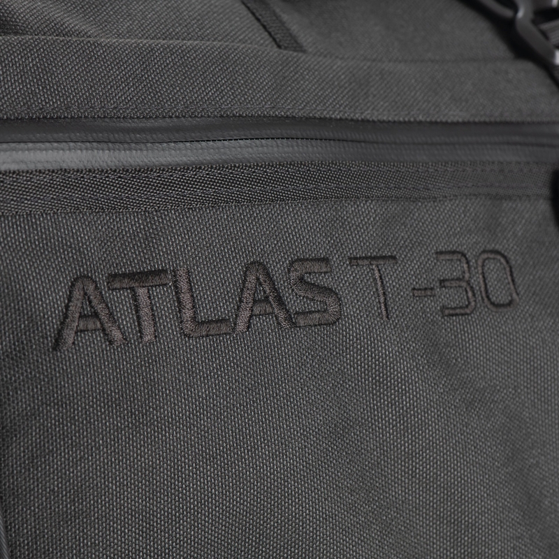 Oxford Atlas T-30 Advanced Tourpack 30 l matkustajan istuinlaukku musta