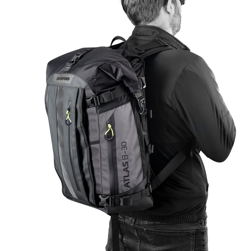 Moottoripyörälaukku Oxford Atlas B-30 Advanced Reppu 30 l musta