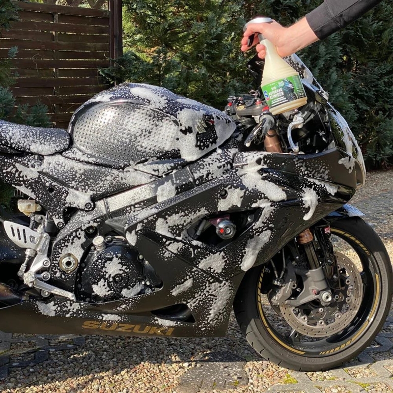 BIO Moottoripyörän puhdistusaine S100 Bio Moto Wash 750 ml