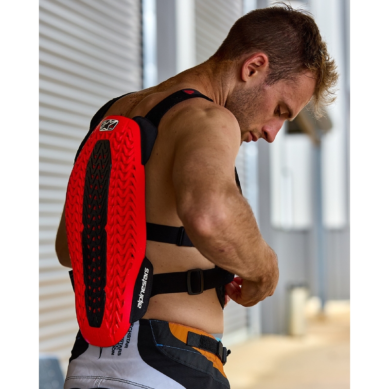 Alpinestars A-5 Plasma musta-puna-valkoinen rintasuojain
