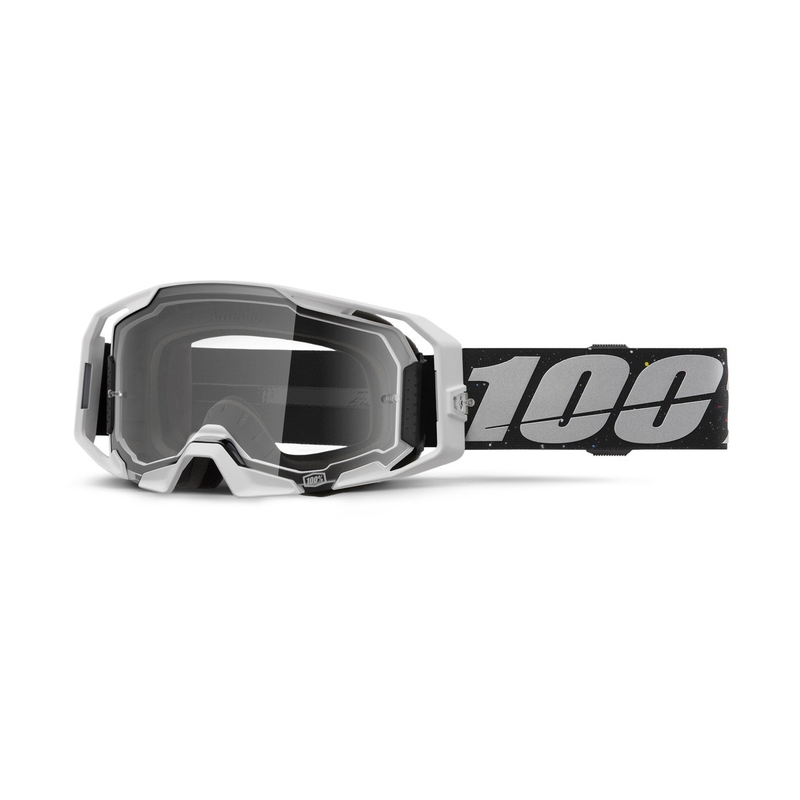 Motocross-lasit 100% ARmatic Rapidracer kirkkaalla pleksillä varustettuna.