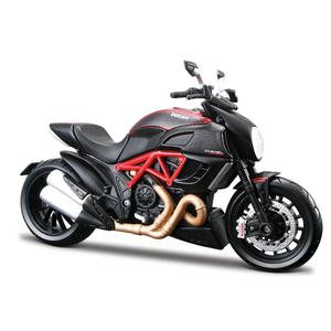 Maisto Ducati Diavel Carbon moottoripyörän malli