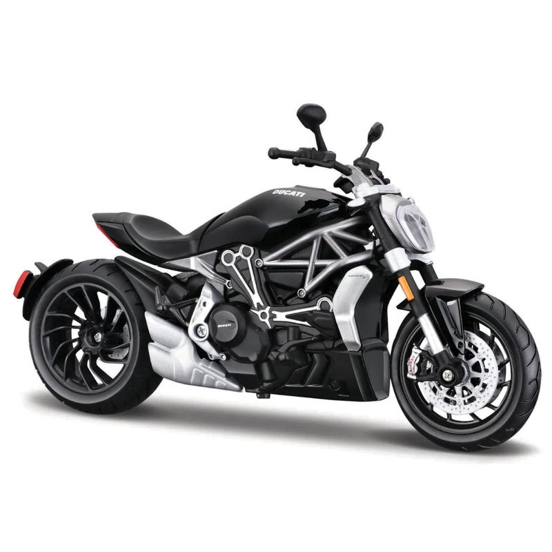 Maisto Ducati X Diavel S moottoripyörämalli