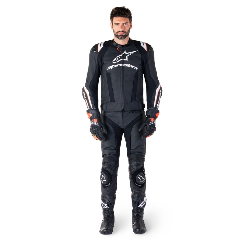 Alpinestars Missile 3 Ignition Musta ja valkoinen nahkainen moottoripyörä takki