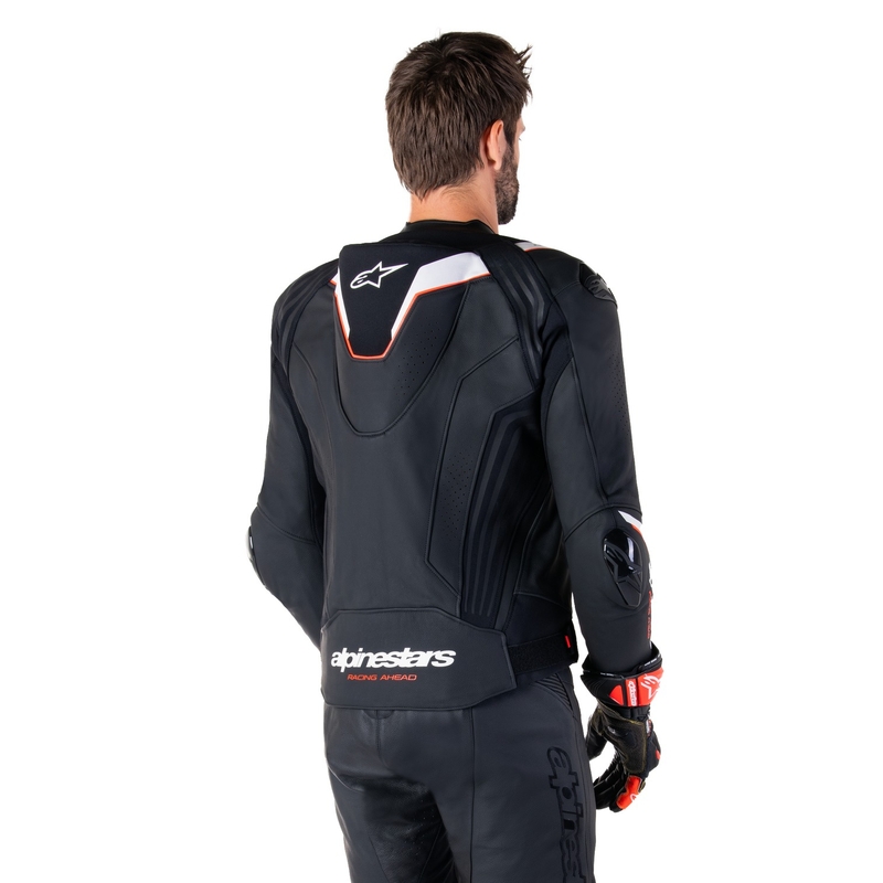 Alpinestars Missile 3 Ignition Musta ja valkoinen nahkainen moottoripyörä takki