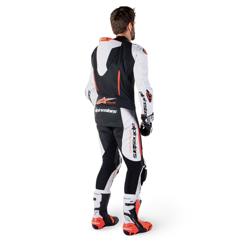 Alpinestars GP-R7 Tech-Air valmis/yhteensopiva valko-musta-fluo-punainen yksiosainen nahkapuku.