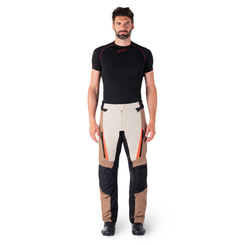 Alpinestars ST-1 Vedenpitävät khaki-hiekka-musta-fluo-punainen moottoripyöräilyhousut