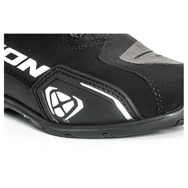 Naisten IXON Bull 2 WP Musta Moottoripyöräsaappaat