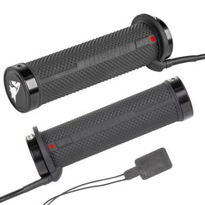 Lämmitetyt ATV-kahvat SHARK Lock-On integroidulla ohjaimella + peukalolämmitys.