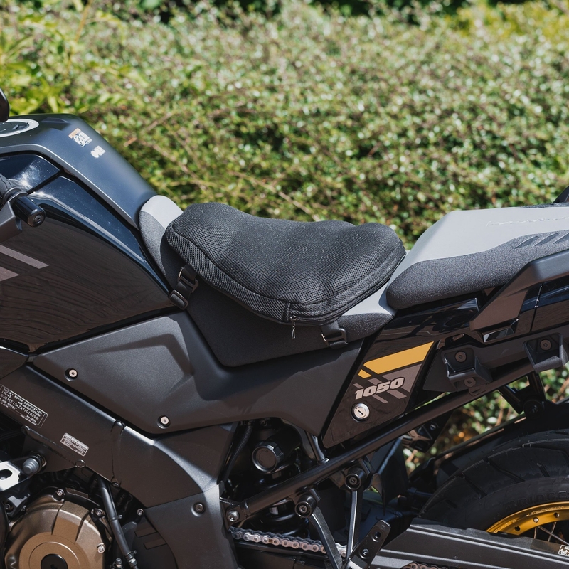 Oxford Air Seat Adventure ja Touring puhallettava satulatyyny musta