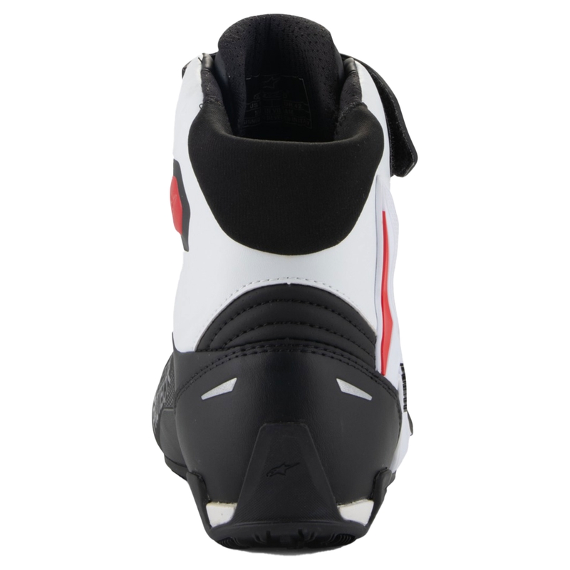 Alpinestars Faster-4 mustat, valkoiset ja punaiset moottoripyöräsaappaat.