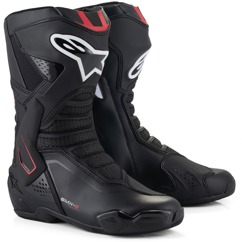 Alpinestars SMX-6 3 musta ja punainen moottoripyöräsaappaat
