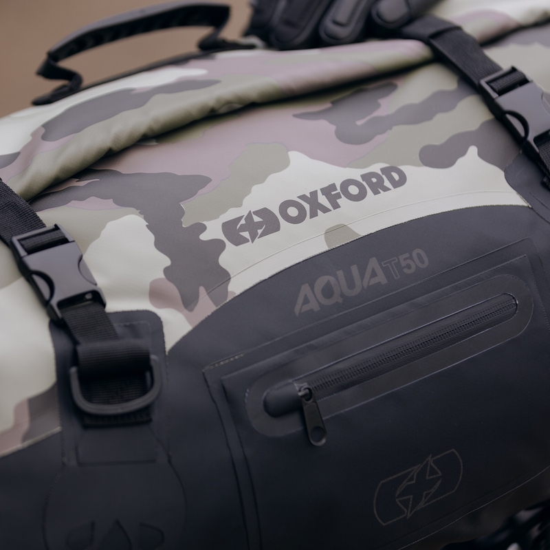 Vedenpitävä Oxford Aqua T-50 Roll laukku camouflage