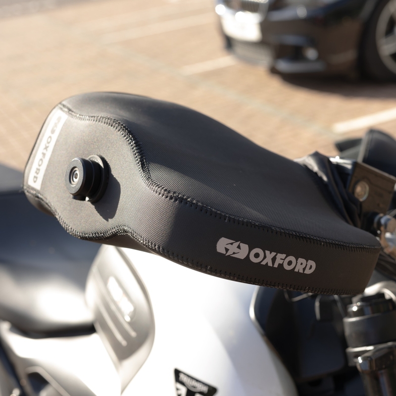Oxford Commuter Muffs musta