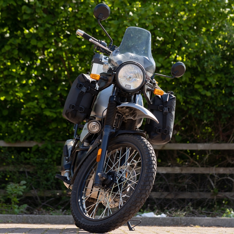 Oxford AQUA C7 Crash Bar laukku 7 l musta