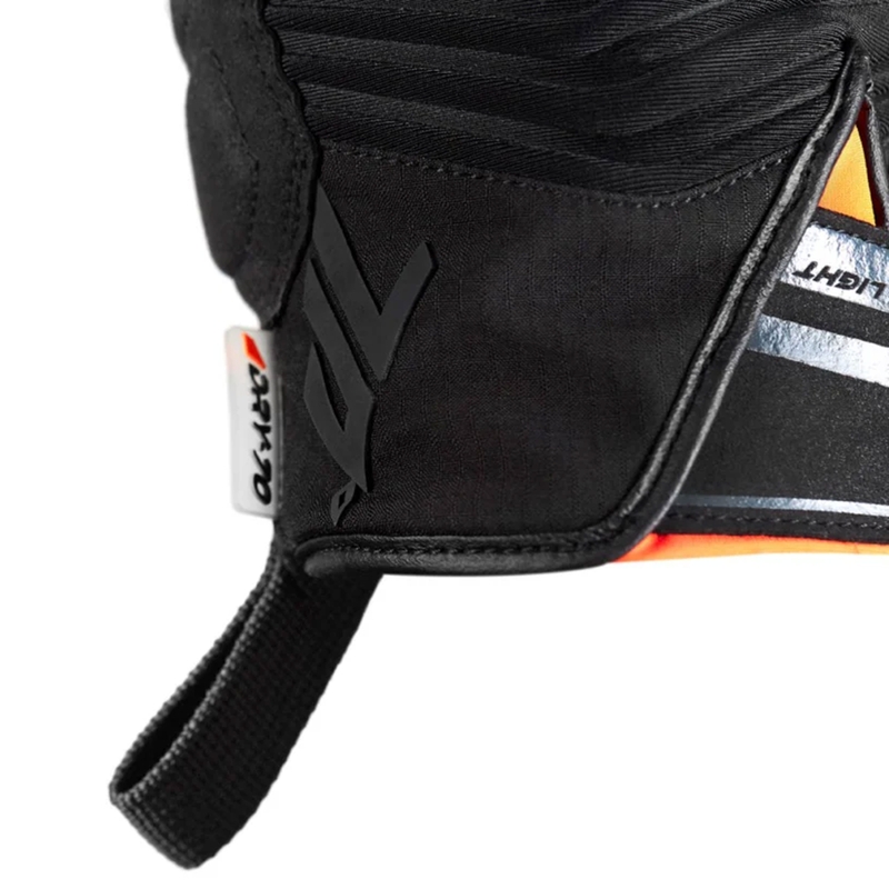 Moottoripyöräilykäsineet Seventy Degrees SD-T13 Aspen Light musta ja punainen