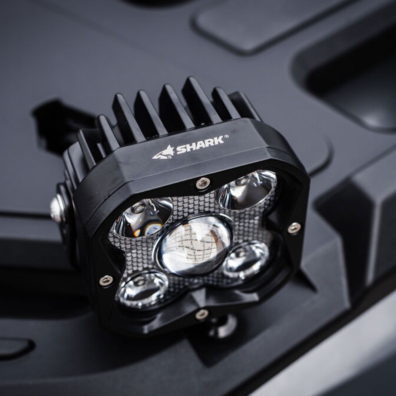 SHARK LED-ajovalo laser-LEDillä 3,2" 40 W musta